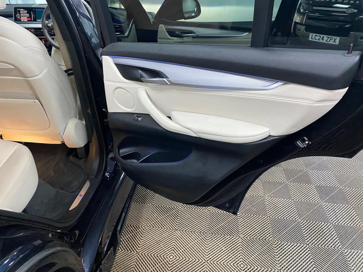 Used BMW X5 2016 for sale - 77386581: Photo 43