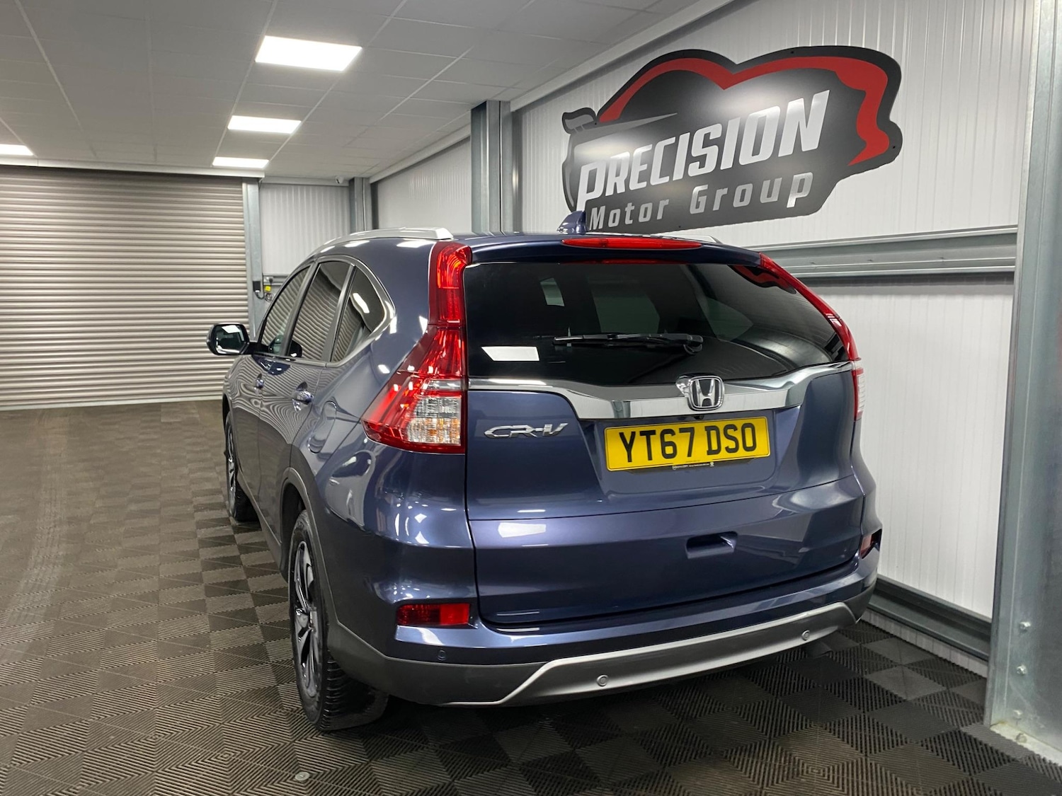 Used Honda CR-V 2017 for sale - 76995018: Photo 12