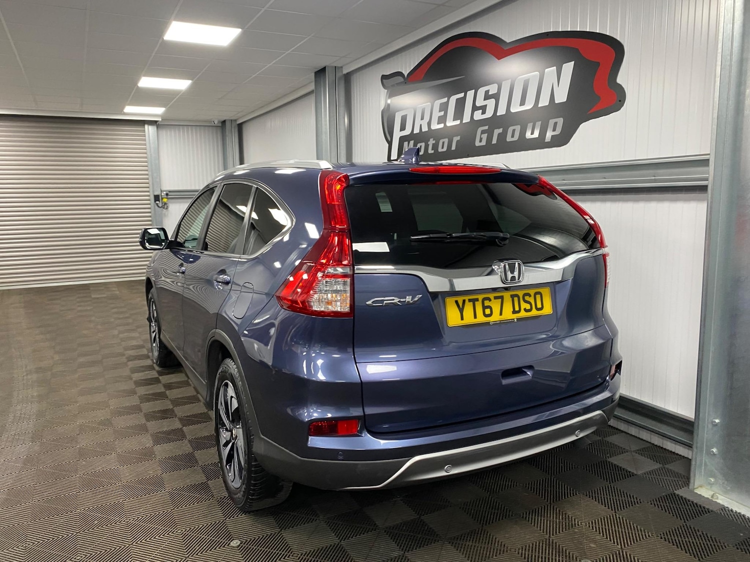 Used Honda CR-V 2017 for sale - 76995018: Photo 13