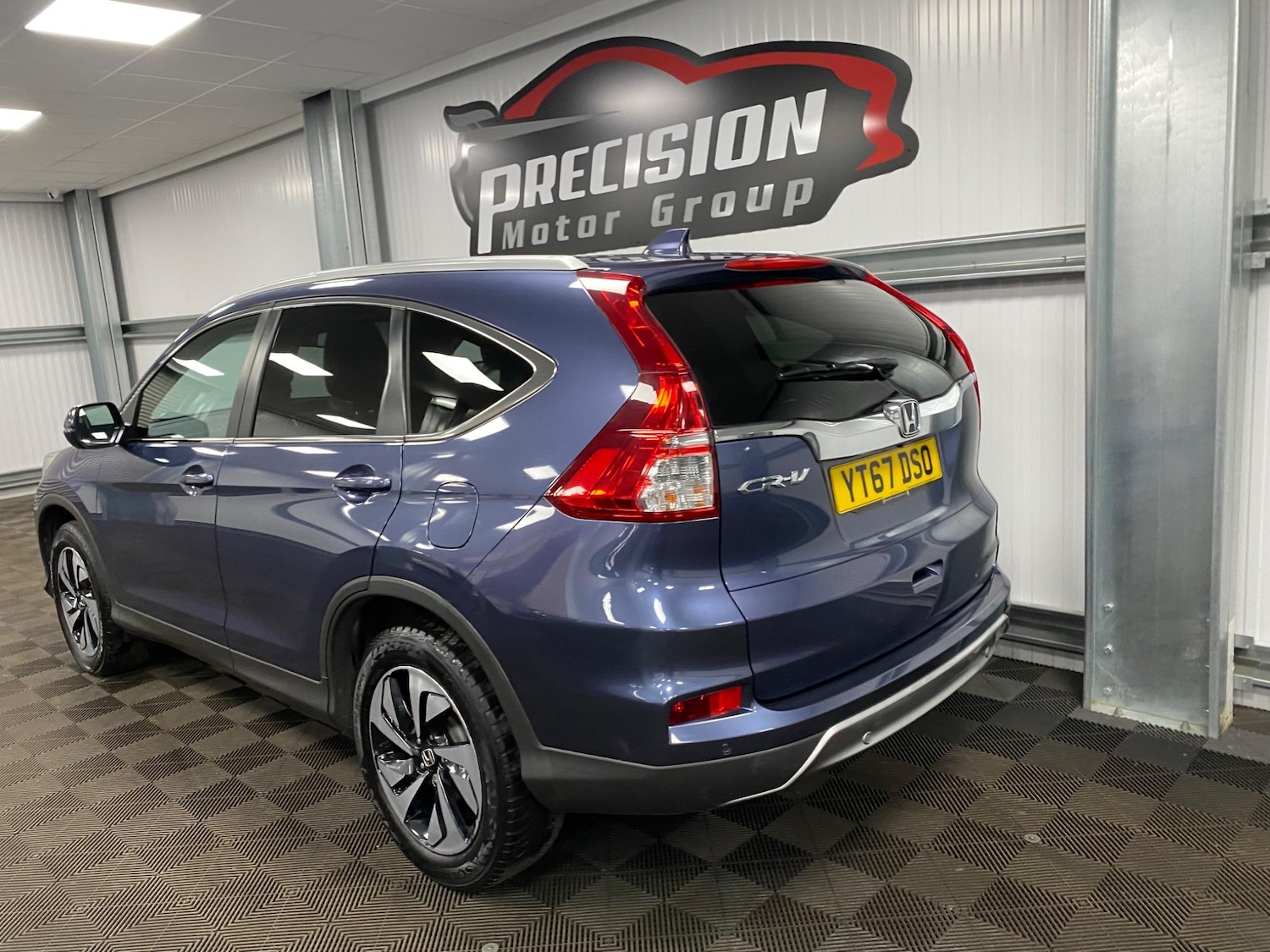 Used Honda CR-V 2017 for sale - 76995018: Photo 16