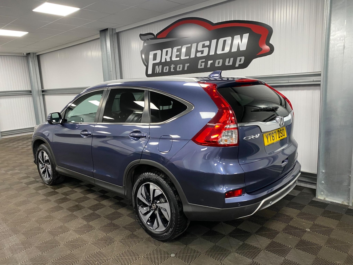 Used Honda CR-V 2017 for sale - 76995018: Photo 17