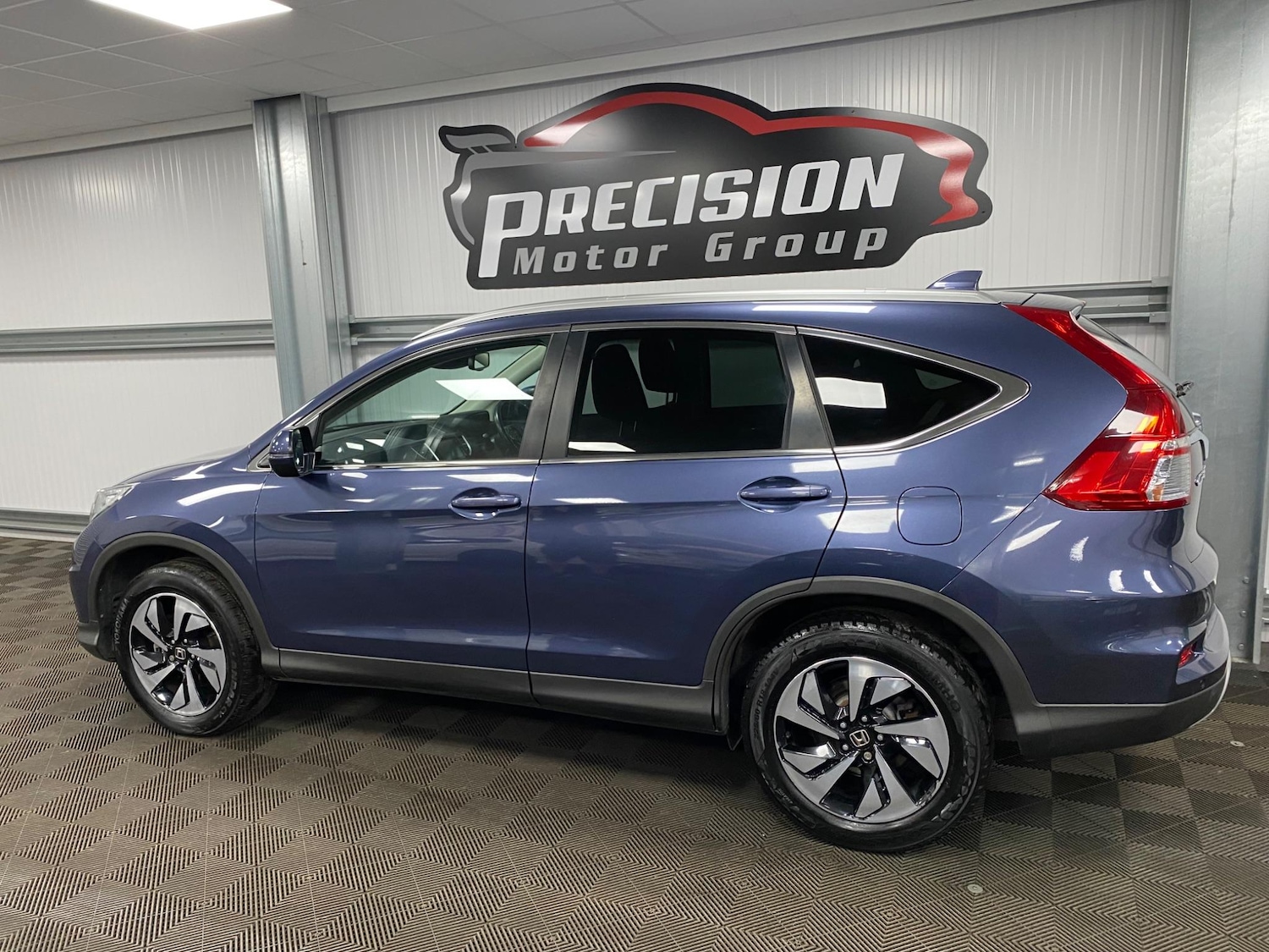 Used Honda CR-V 2017 for sale - 76995018: Photo 19