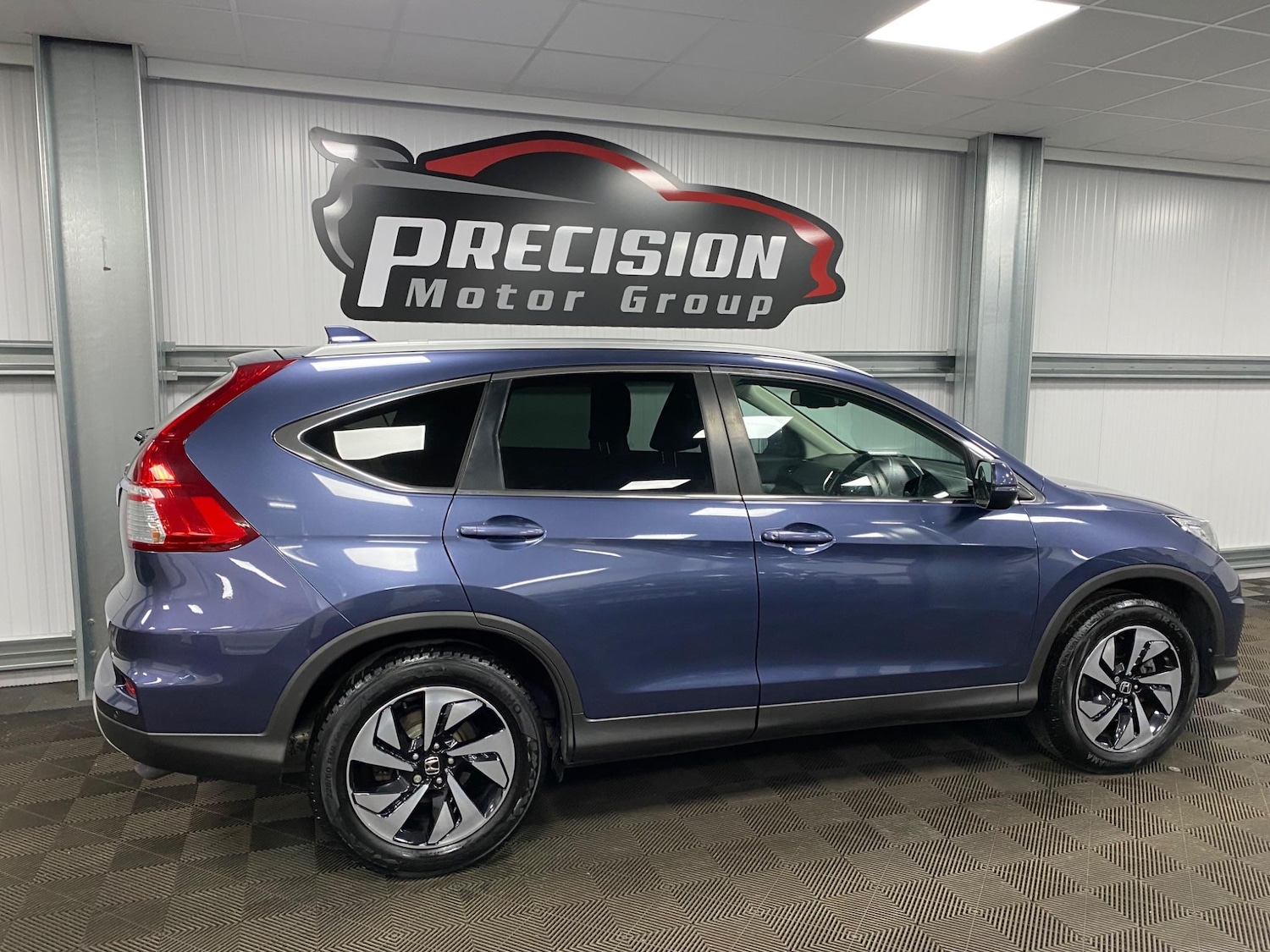 Used Honda CR-V 2017 for sale - 76995018: Photo 28
