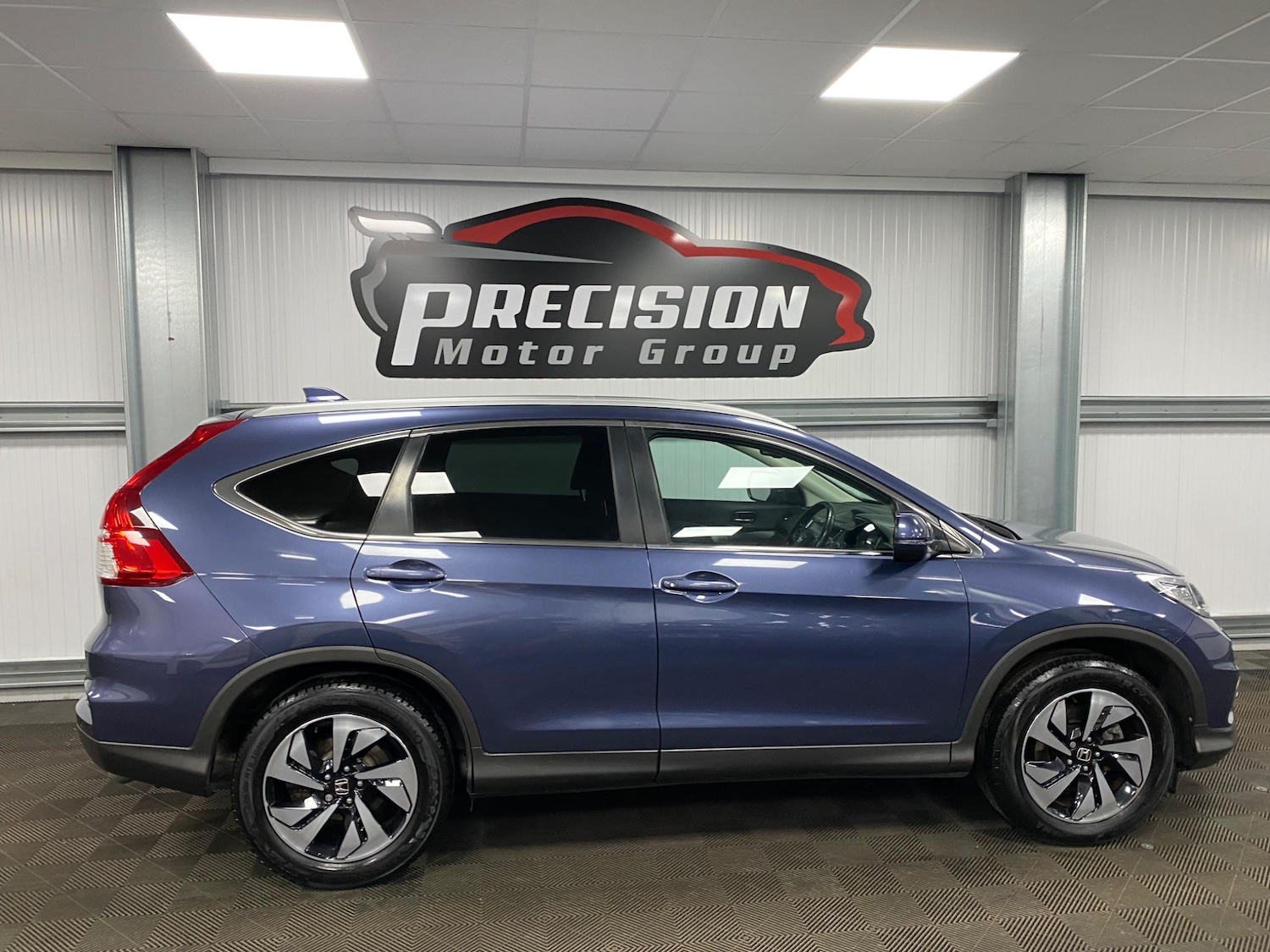 Used Honda CR-V 2017 for sale - 76995018: Photo 29