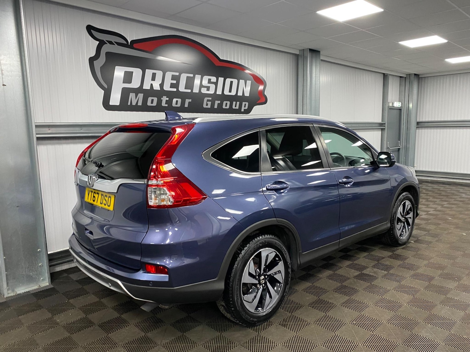 Used Honda CR-V 2017 for sale - 76995018: Photo 32