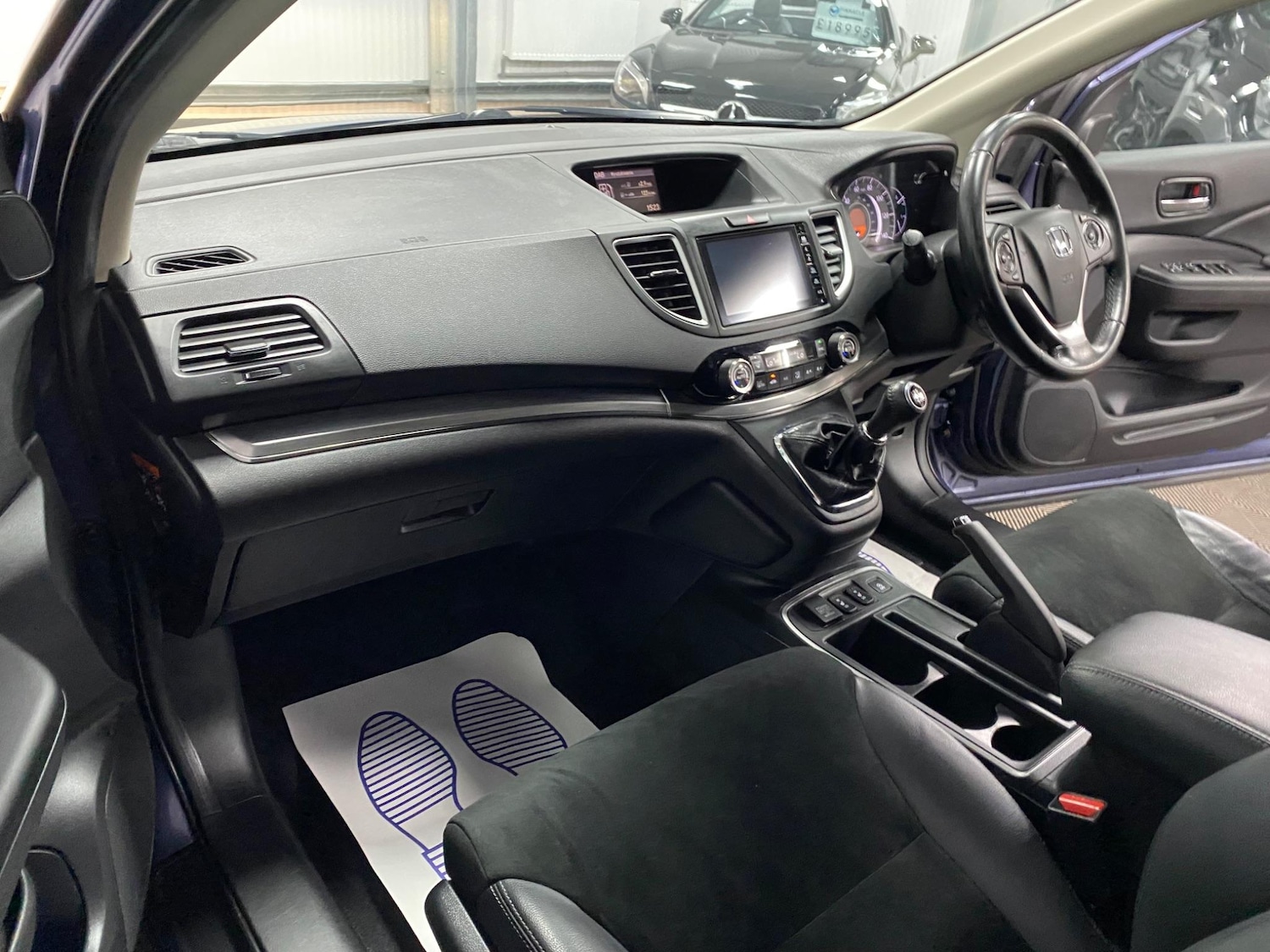 Used Honda CR-V 2017 for sale - 76995018: Photo 35