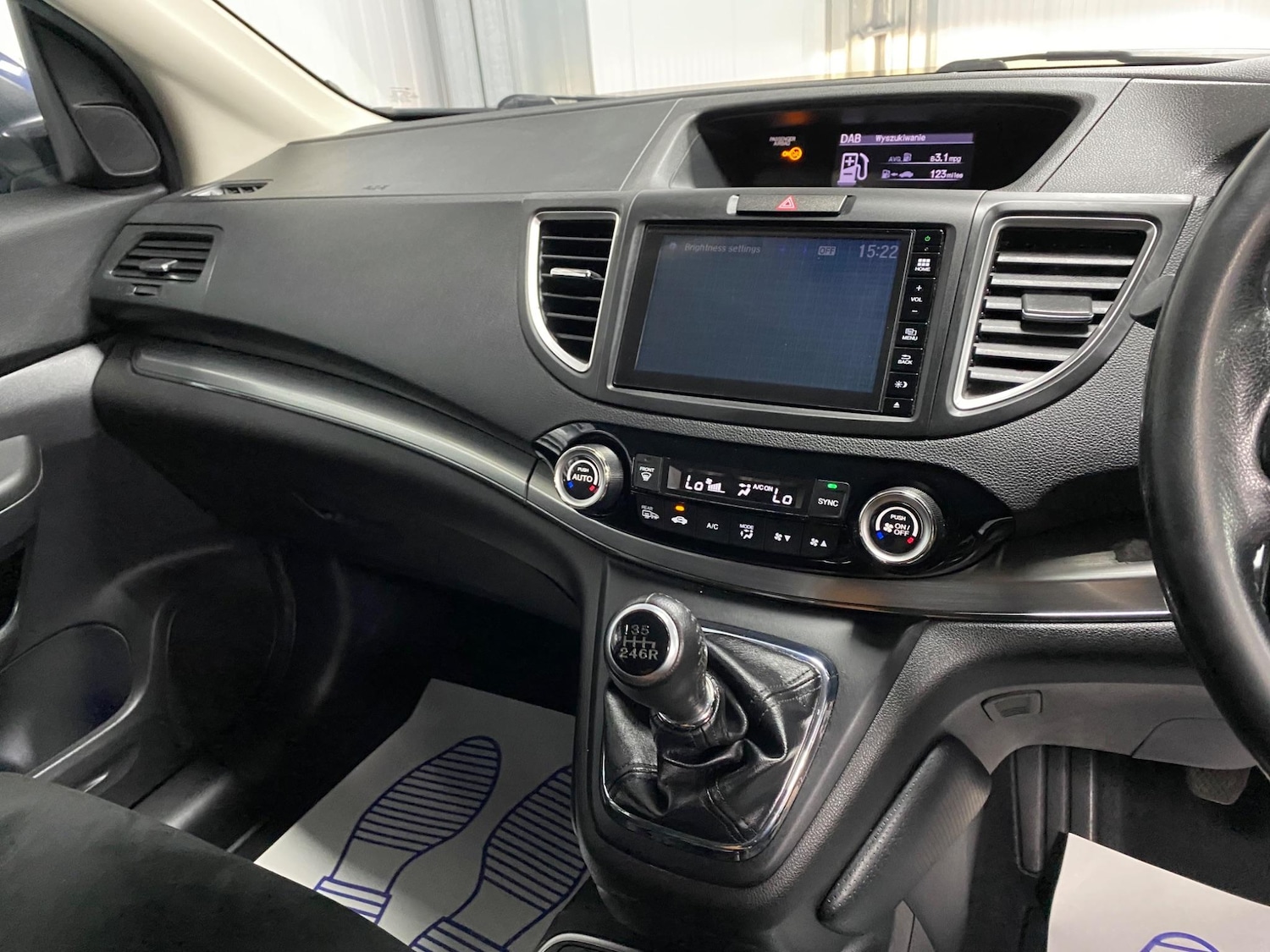 Used Honda CR-V 2017 for sale - 76995018: Photo 38