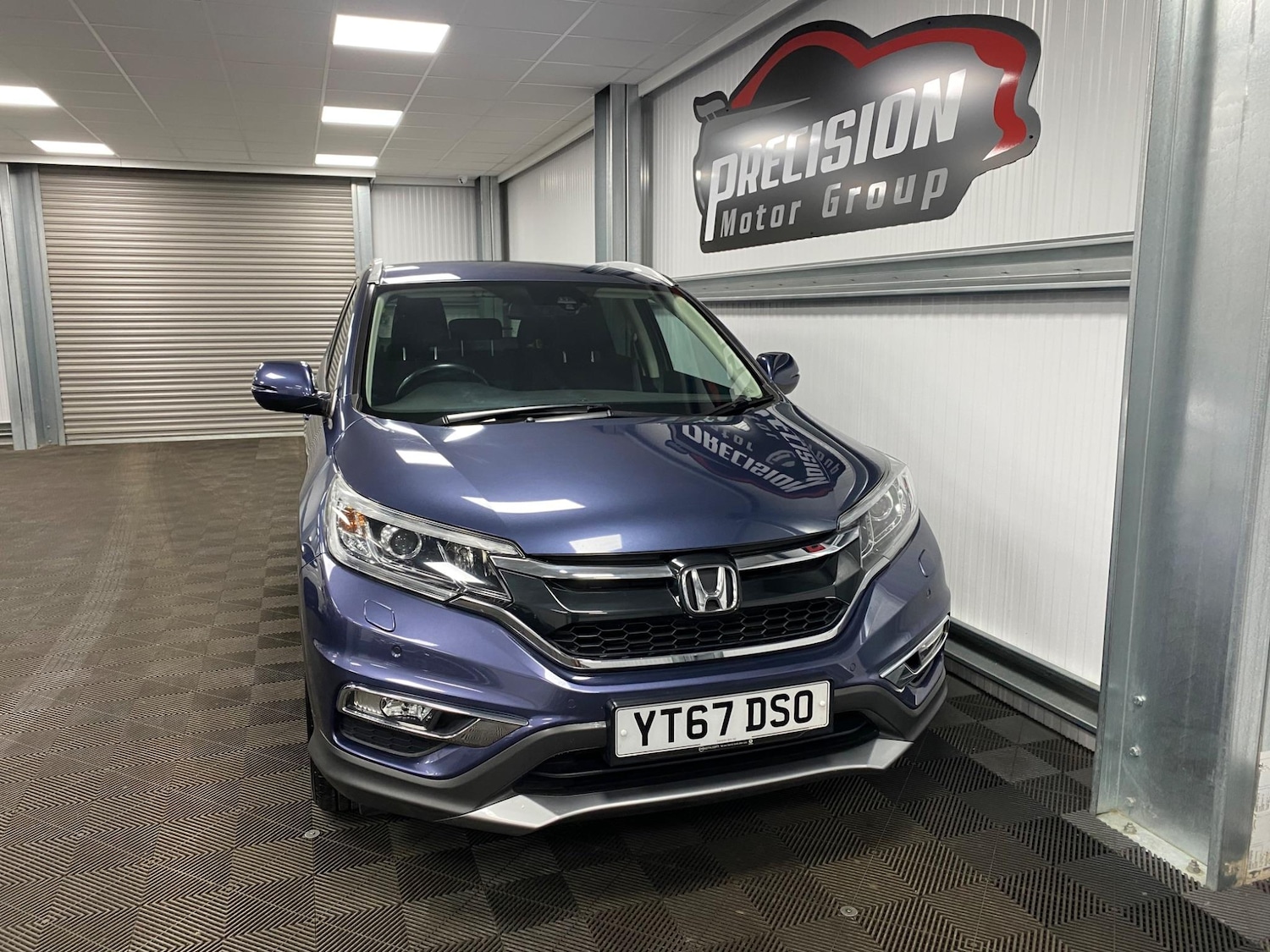 Used Honda CR-V 2017 for sale - 76995018: Photo 4