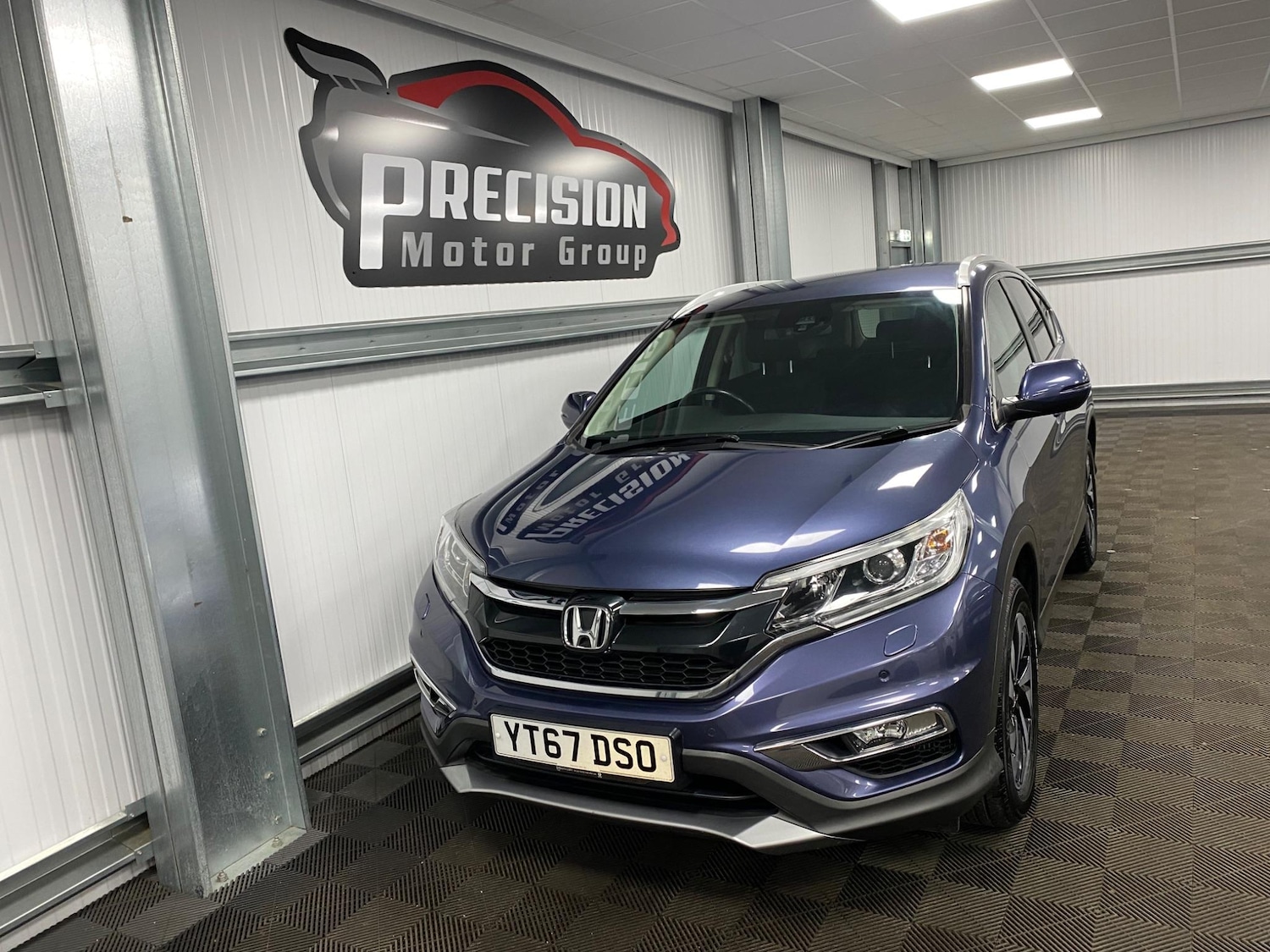 Used Honda CR-V 2017 for sale - 76995018: Photo 6