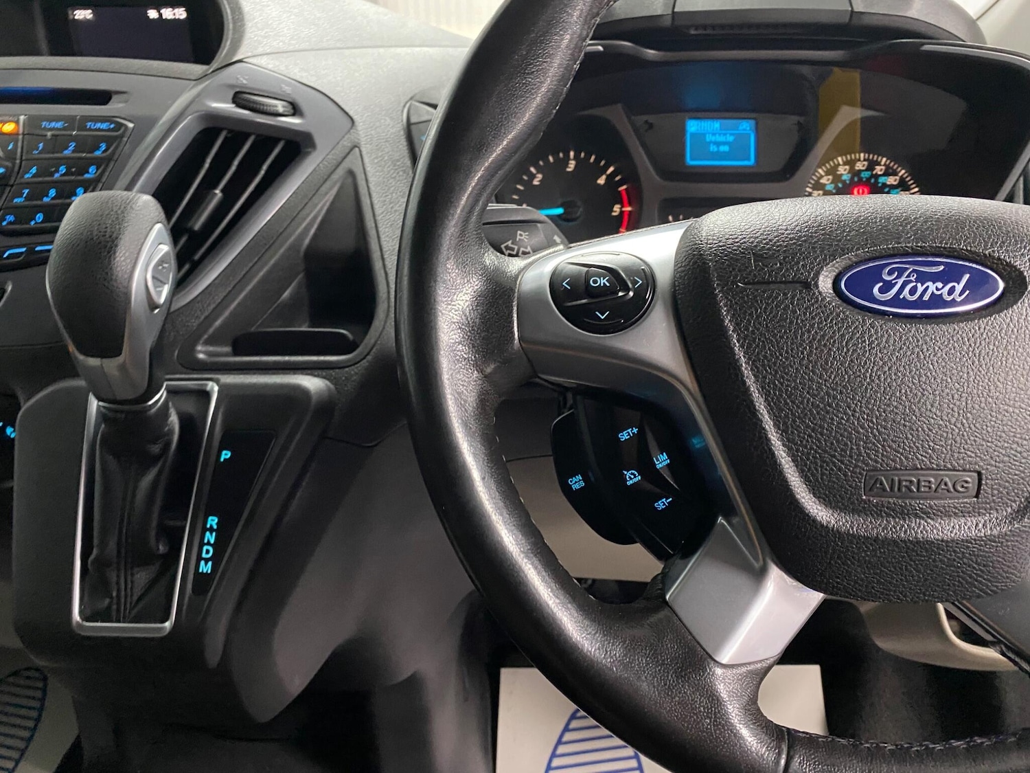 Used Ford Tourneo Custom 2017 for sale - 76592748: Photo 28