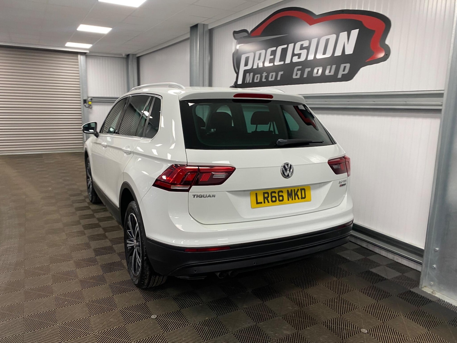 Used Volkswagen Tiguan 2016 for sale - 76538381: Photo 13