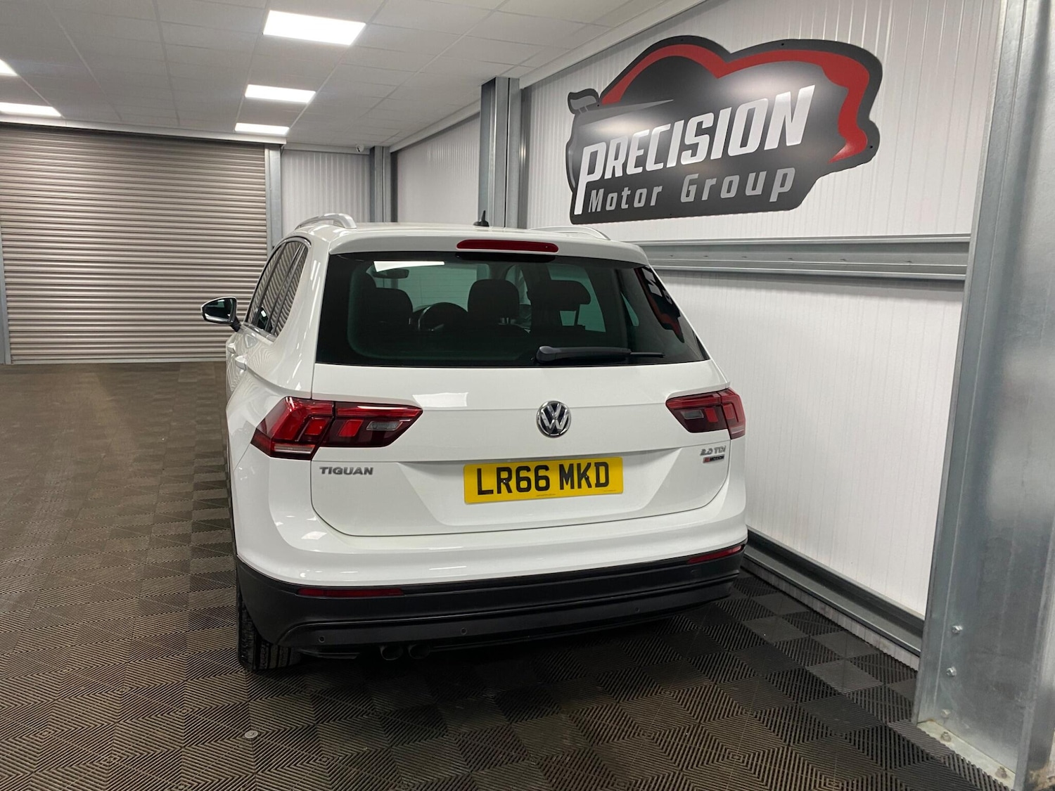 Used Volkswagen Tiguan 2016 for sale - 76538381: Photo 23