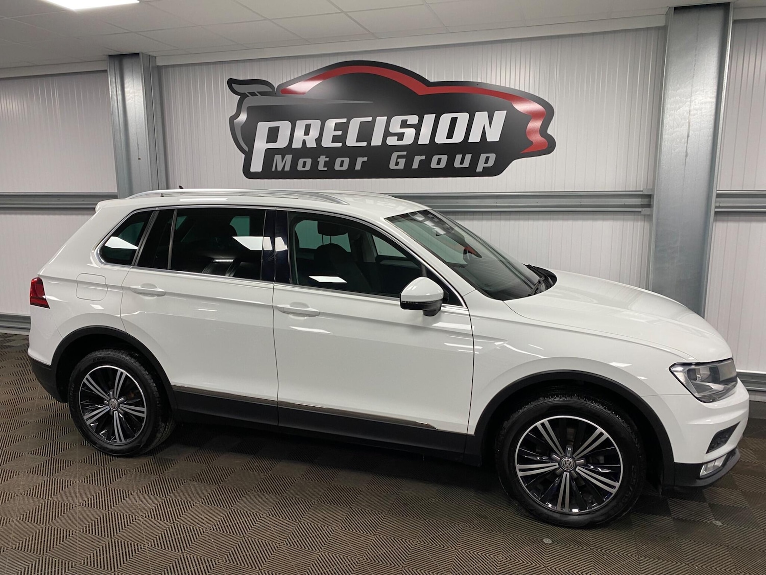 Used Volkswagen Tiguan 2016 for sale - 76538381: Photo 31