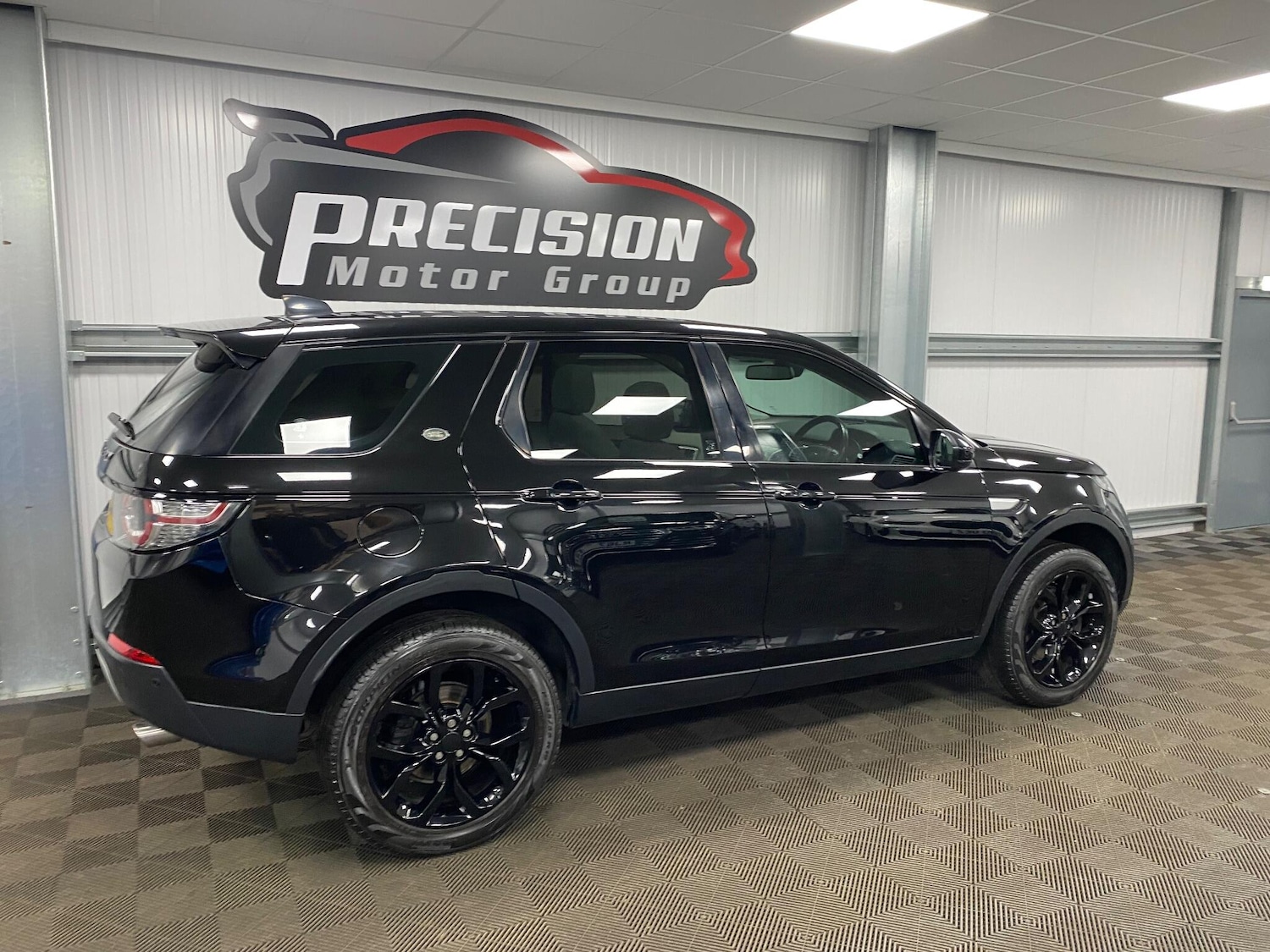 Used Land Rover Discovery Sport 2018 for sale - 76513365: Photo 29