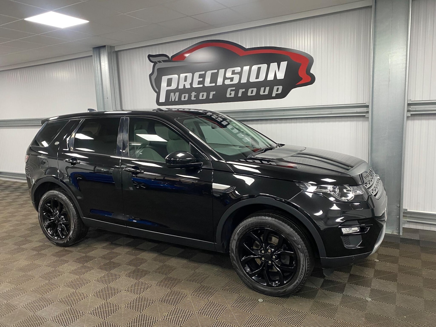 Used Land Rover Discovery Sport 2018 for sale - 76513365: Photo 33