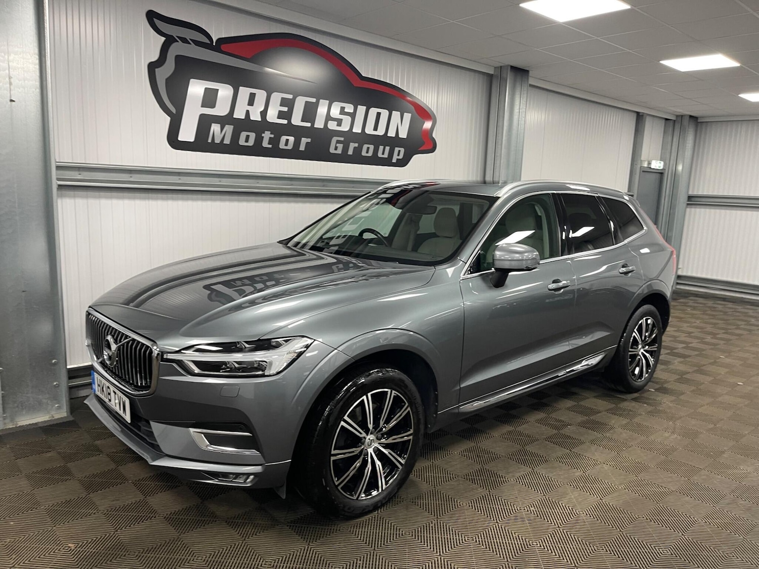 Used Volvo XC60 2018 for sale - 78157448: Photo 10