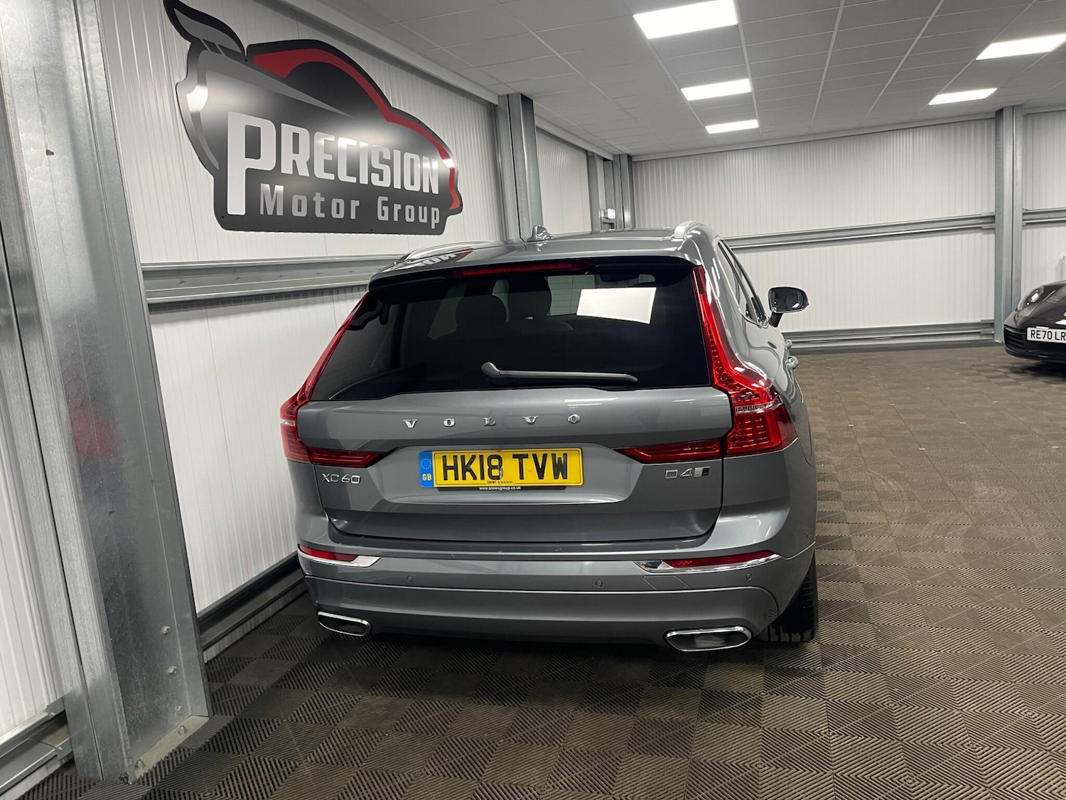 Used Volvo XC60 2018 for sale - 78157448: Photo 25