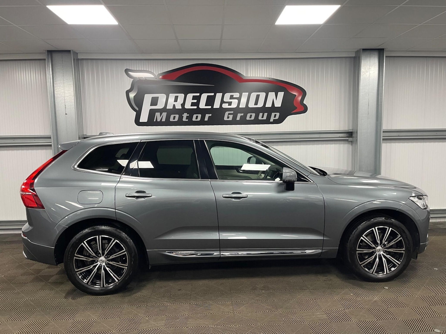 Used Volvo XC60 2018 for sale - 78157448: Photo 28