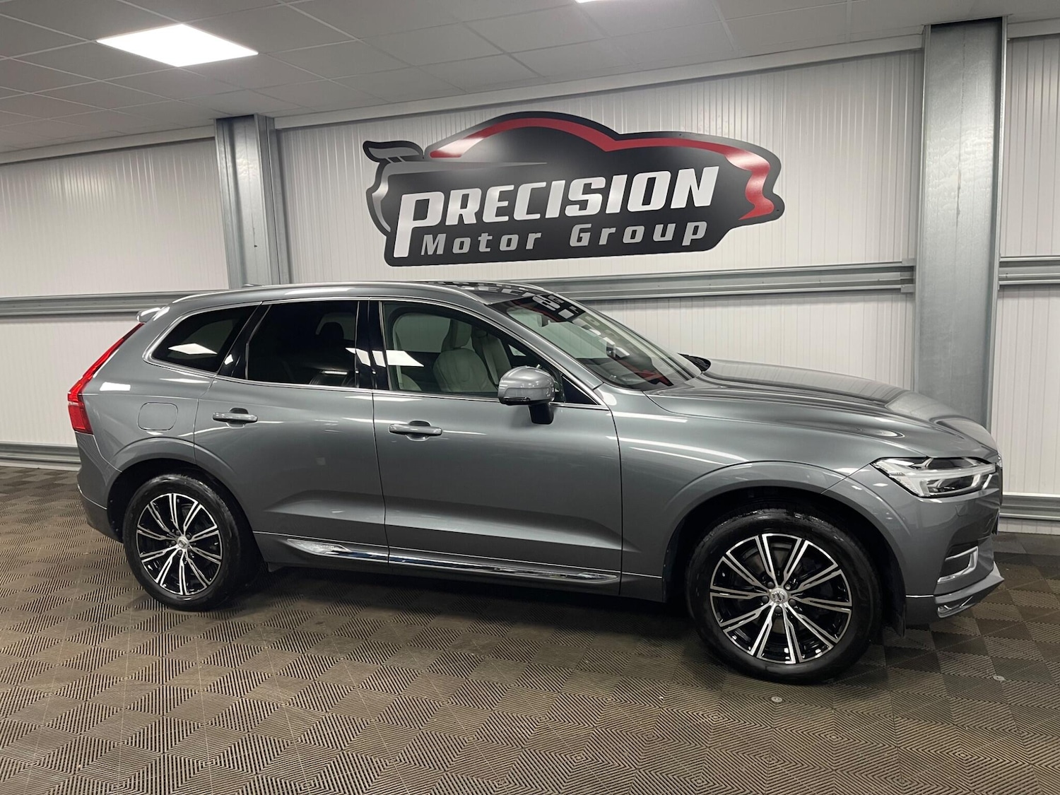 Used Volvo XC60 2018 for sale - 78157448: Photo 29