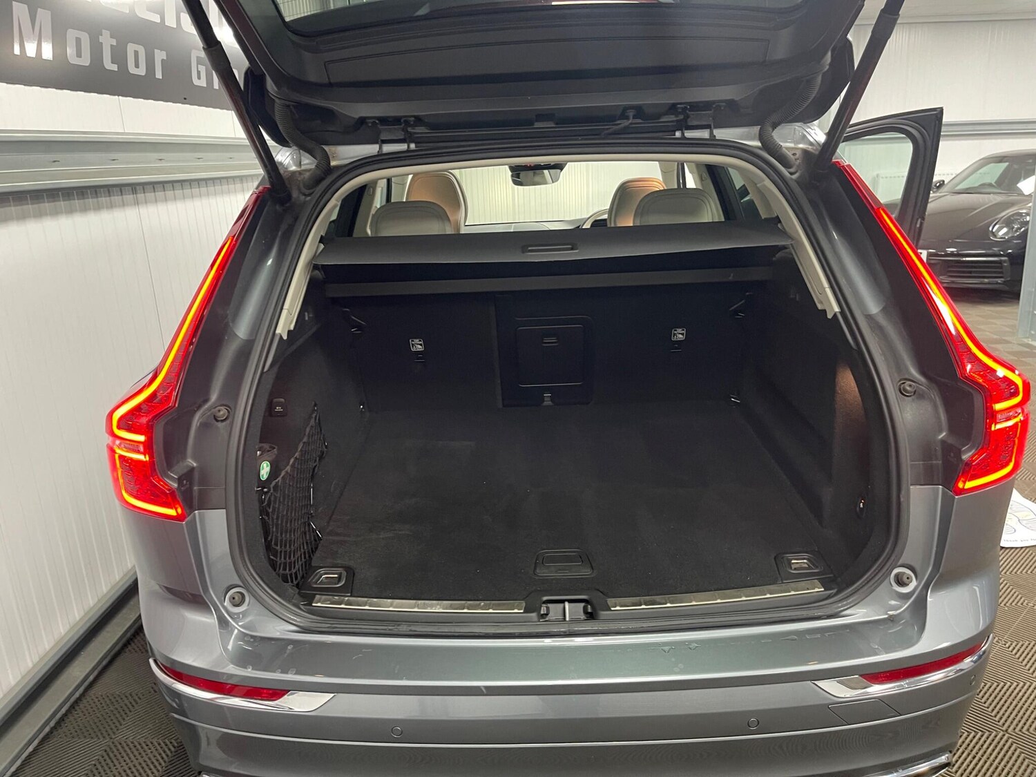 Used Volvo XC60 2018 for sale - 78157448: Photo 50