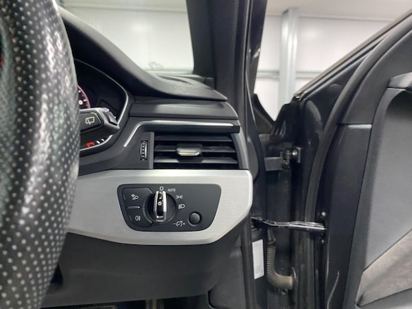 Used Audi A4 2017 for sale - 76326230: Photo 41