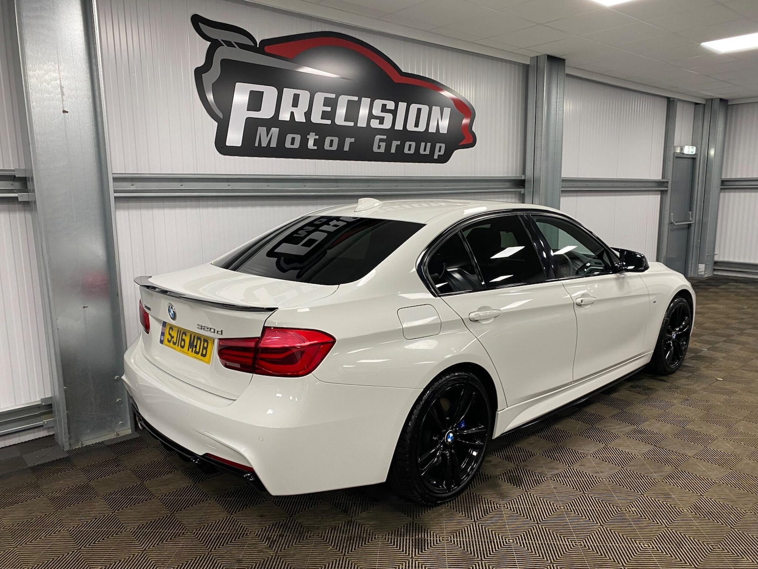 Used BMW 3 Series 2016 for sale - 77377027: Photo 31