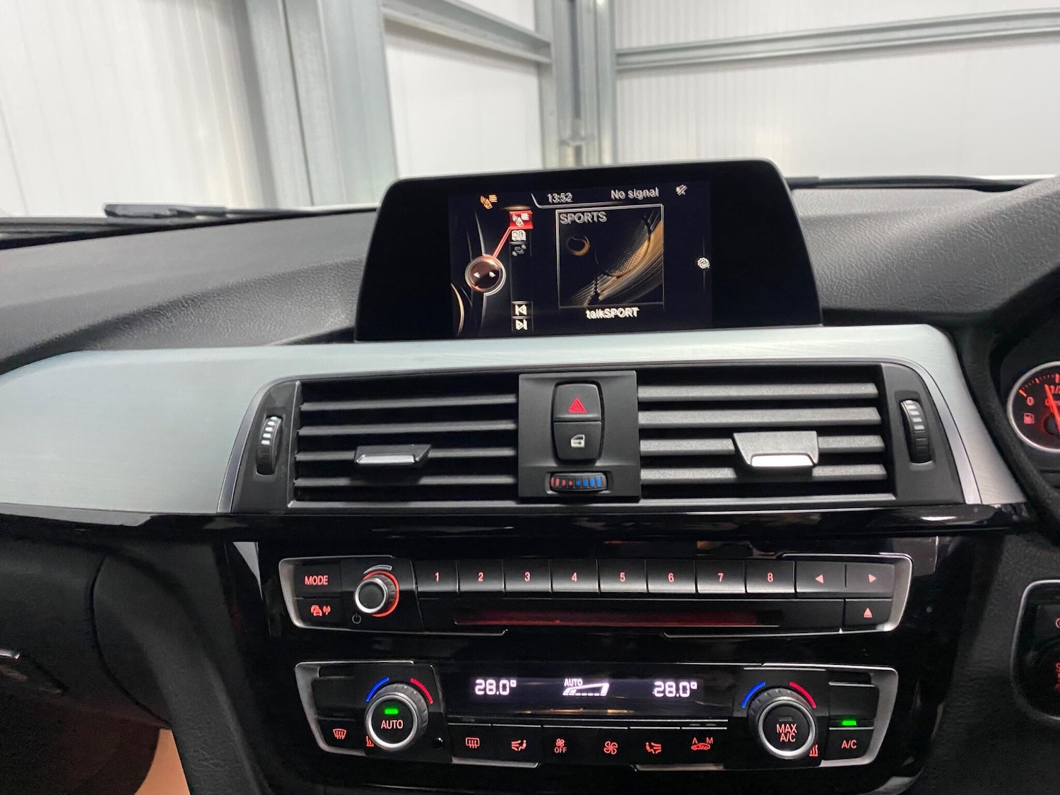 Used BMW 3 Series 2016 for sale - 77377027: Photo 35