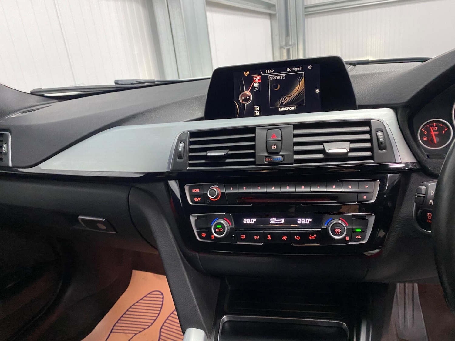 Used BMW 3 Series 2016 for sale - 77377027: Photo 45