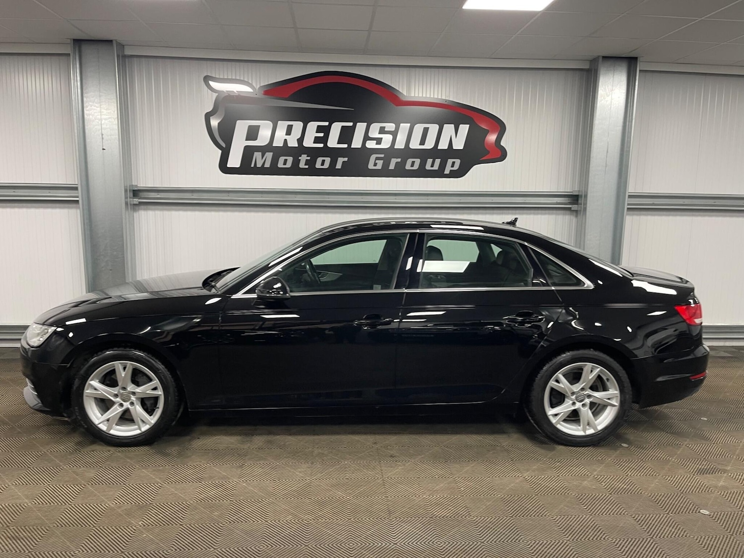 Used Audi A4 2018 for sale - 78085821: Photo 15