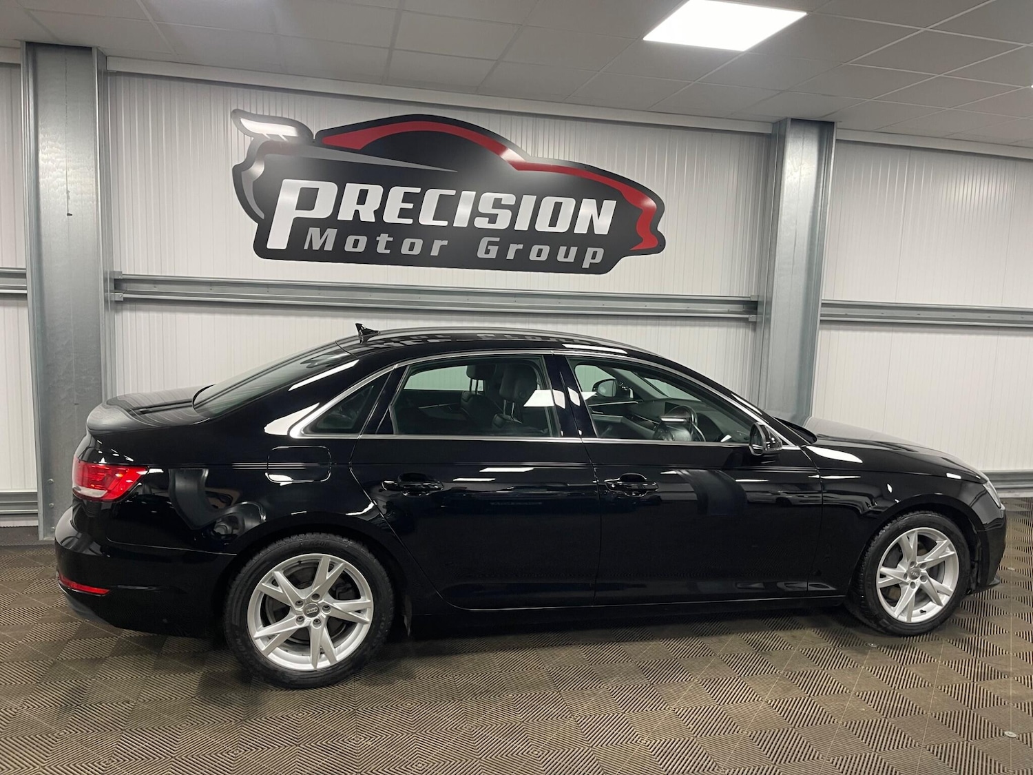 Used Audi A4 2018 for sale - 78085821: Photo 26