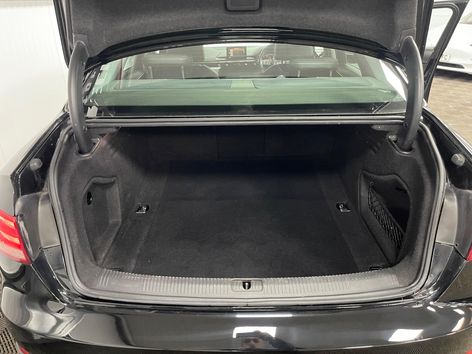 Used Audi A4 2018 for sale - 78085821: Photo 45