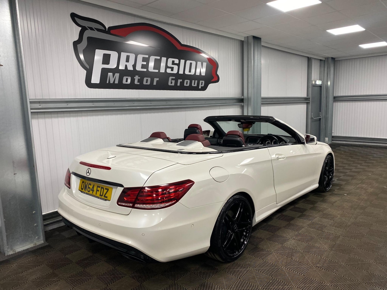 Used Mercedes-Benz E Class 2014 for sale - 77067309: Photo 25