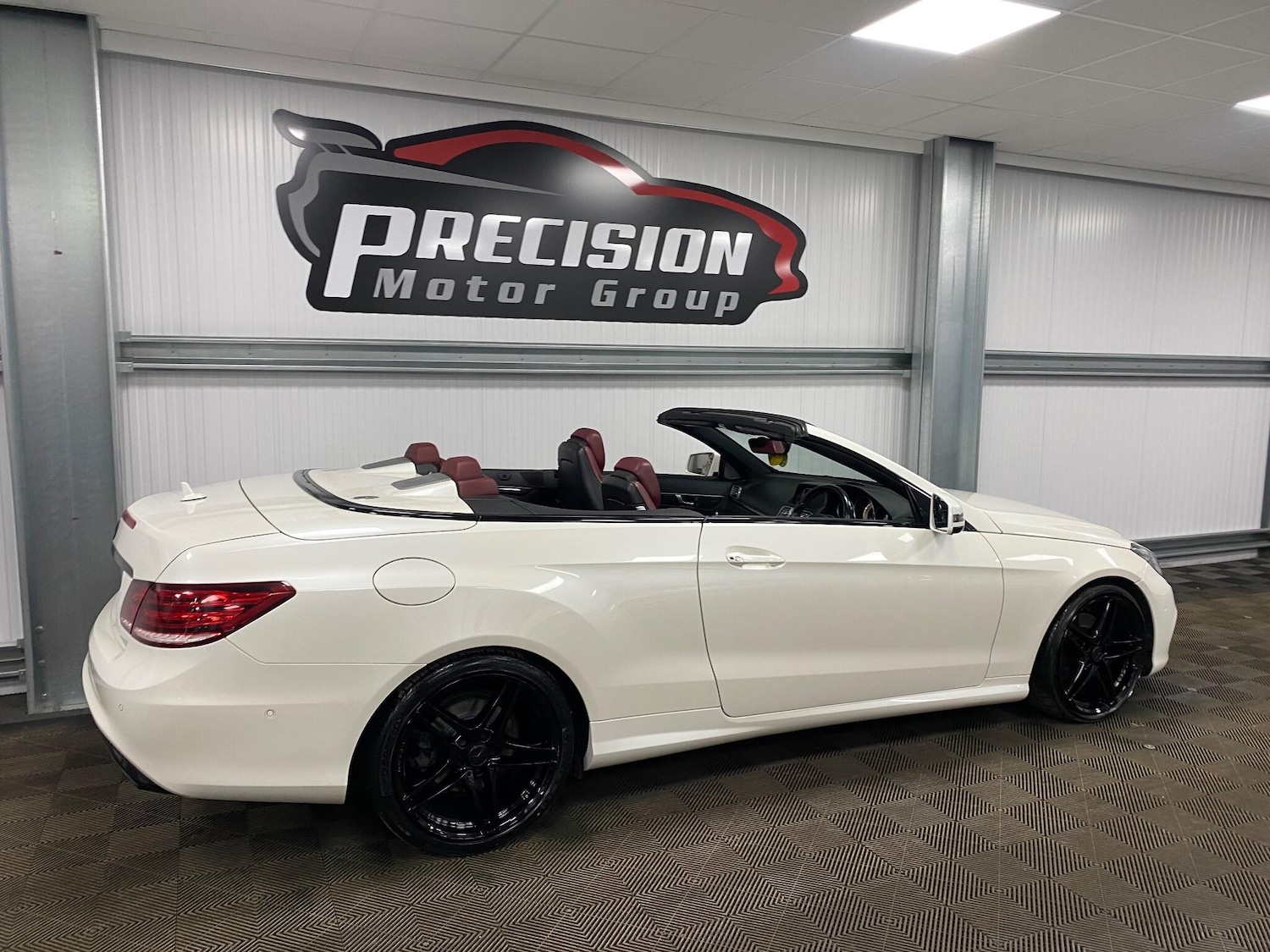 Used Mercedes-Benz E Class 2014 for sale - 77067309: Photo 26