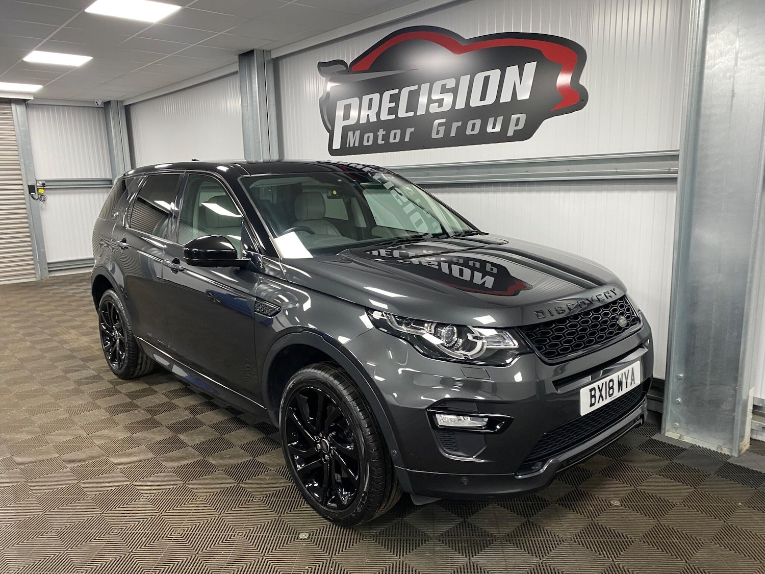 Used Land Rover Discovery Sport 2018 for sale - 76537957: Photo 1
