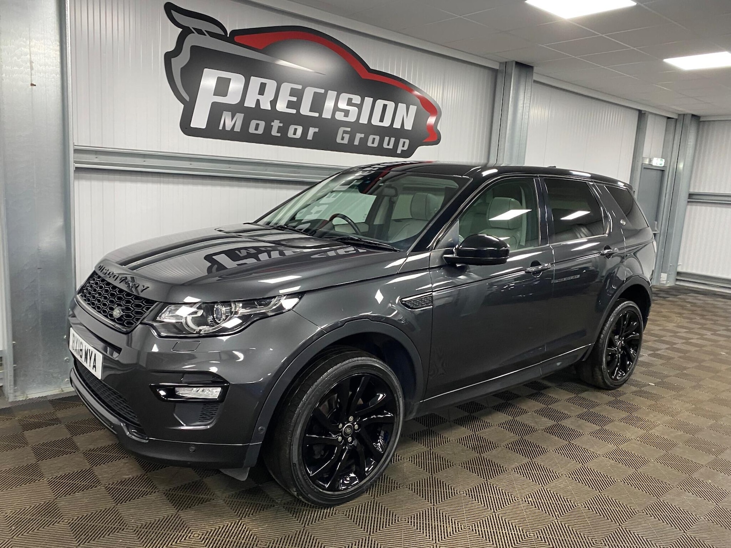 Used Land Rover Discovery Sport 2018 for sale - 76537957: Photo 10