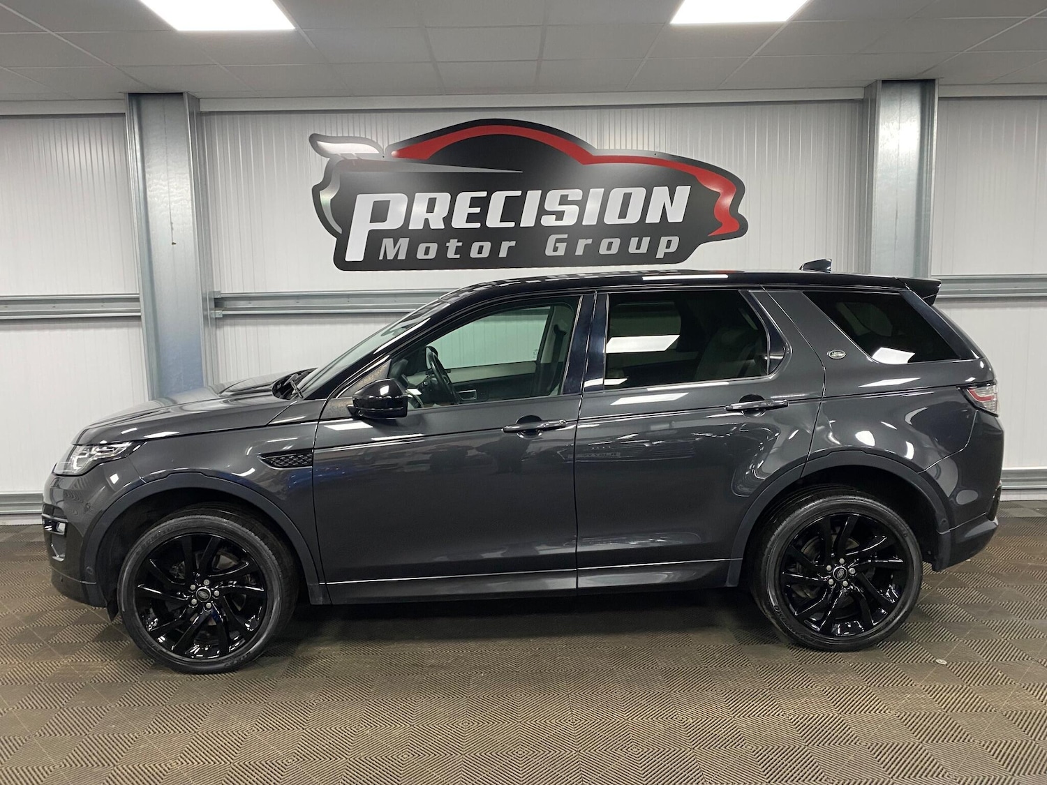 Used Land Rover Discovery Sport 2018 for sale - 76537957: Photo 16