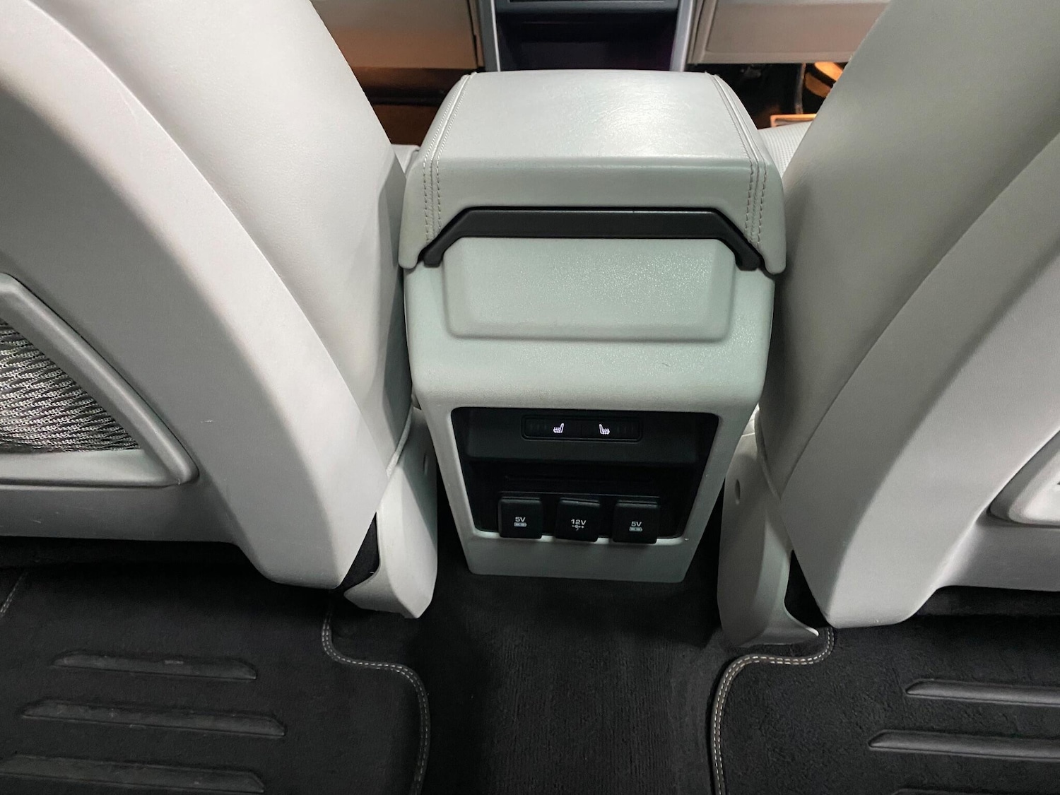 Used Land Rover Discovery Sport 2018 for sale - 76537957: Photo 41