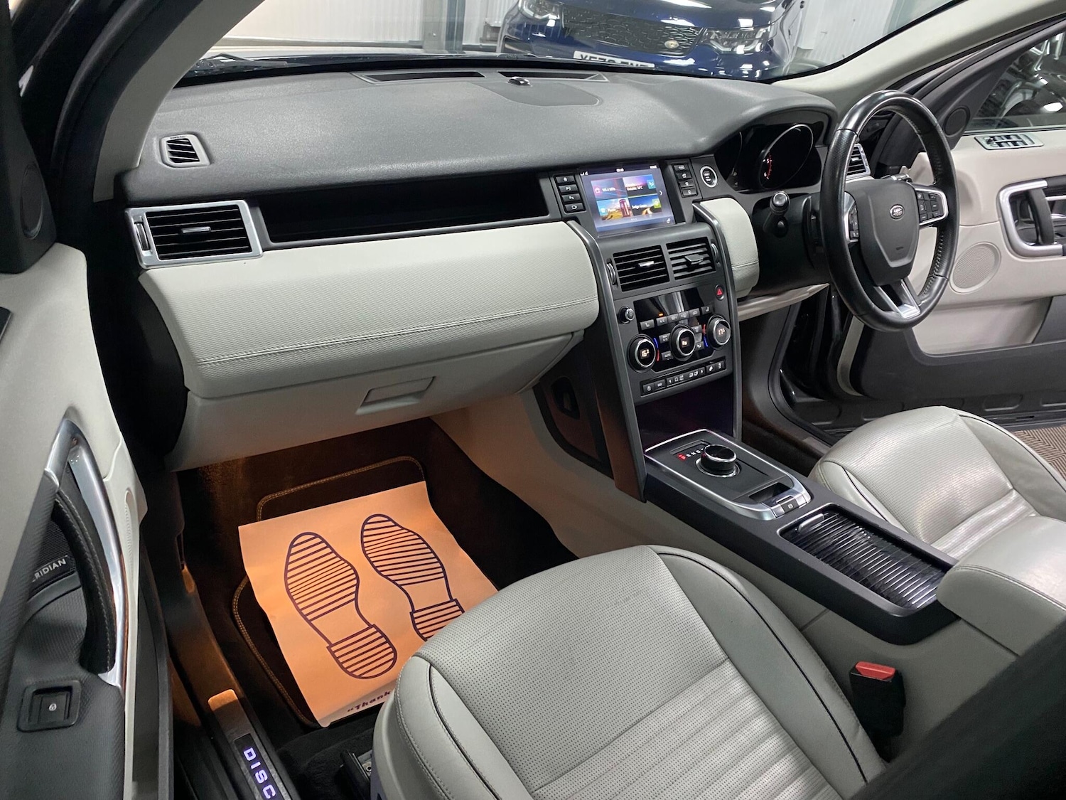 Used Land Rover Discovery Sport 2018 for sale - 76537957: Photo 49