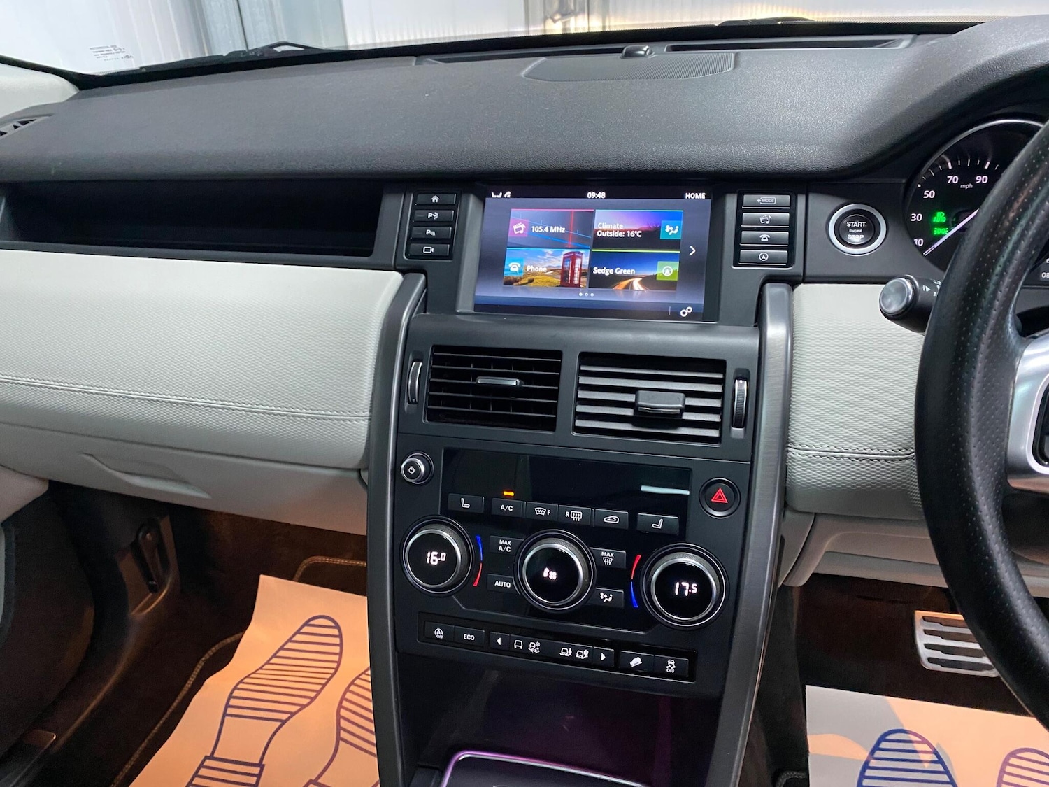 Used Land Rover Discovery Sport 2018 for sale - 76537957: Photo 50