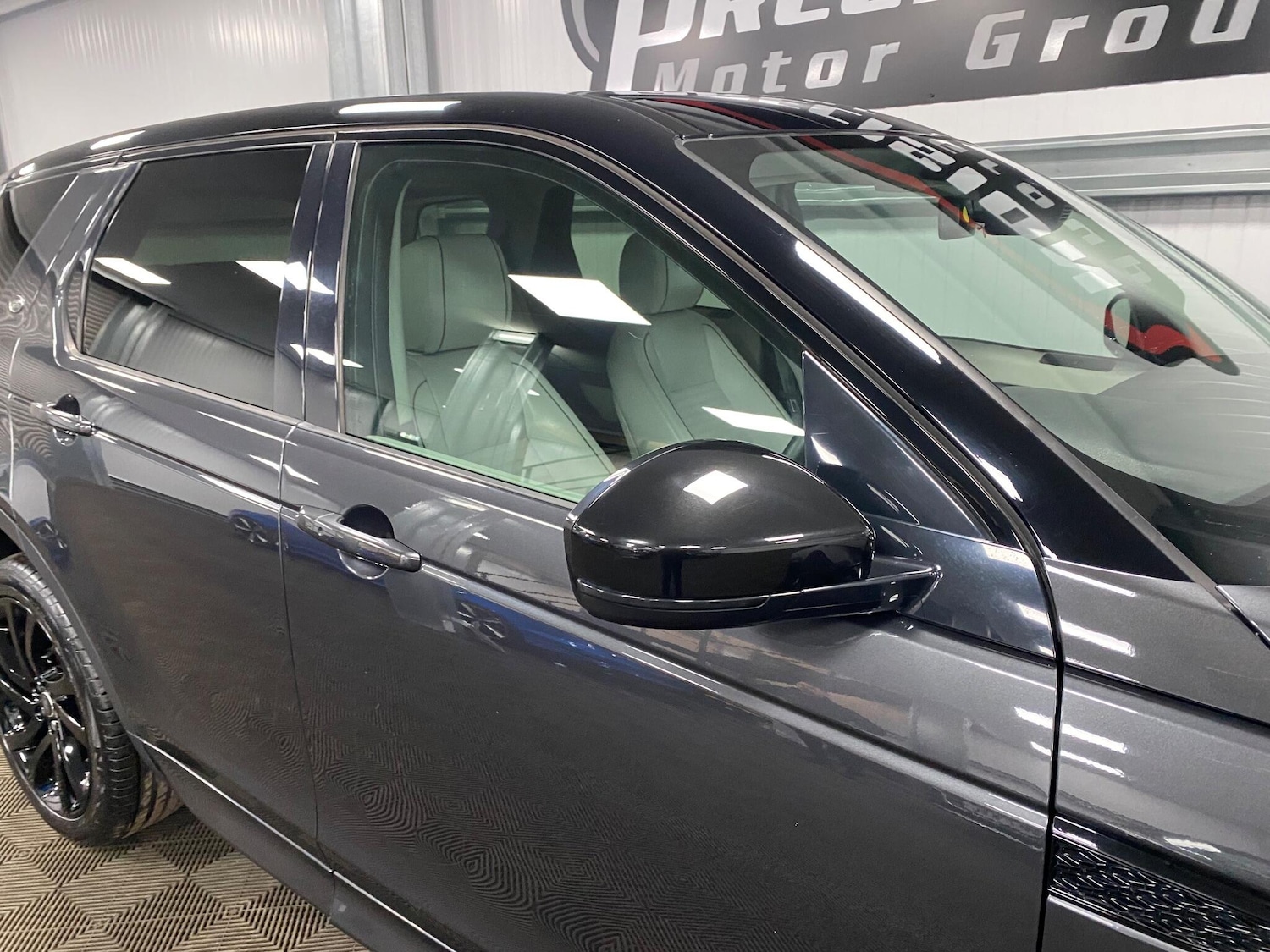 Used Land Rover Discovery Sport 2018 for sale - 76537957: Photo 51