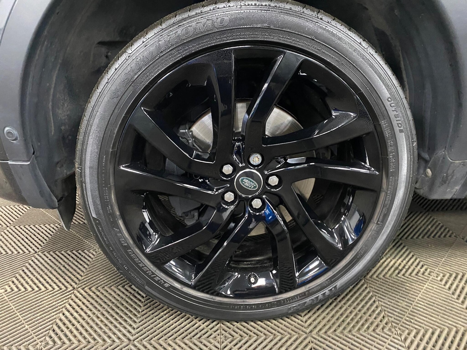 Used Land Rover Discovery Sport 2018 for sale - 76537957: Photo 56