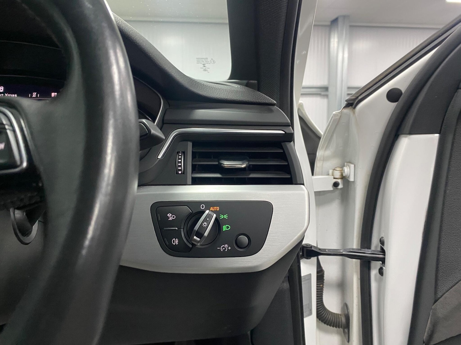 Used Audi A4 2018 for sale - 76994060: Photo 40