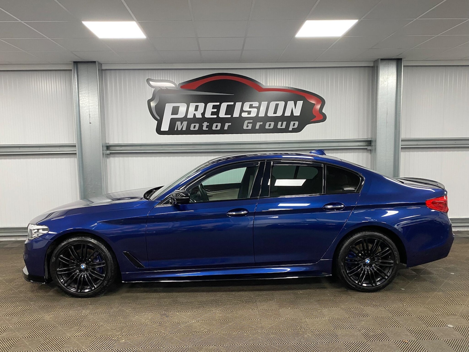 Used BMW 5 Series 2017 for sale - 76866581: Photo 15