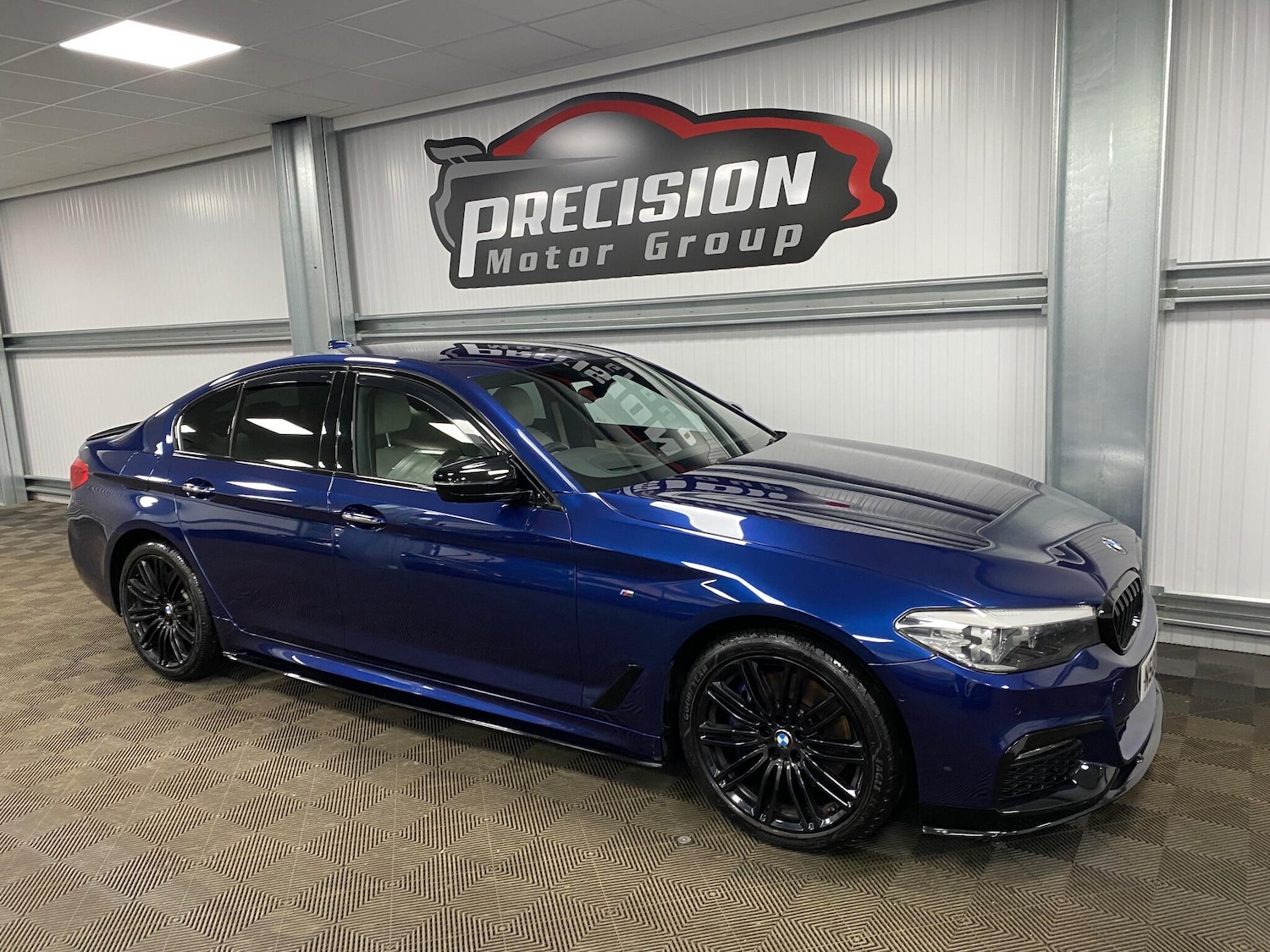 Used BMW 5 Series 2017 for sale - 76866581: Photo 4