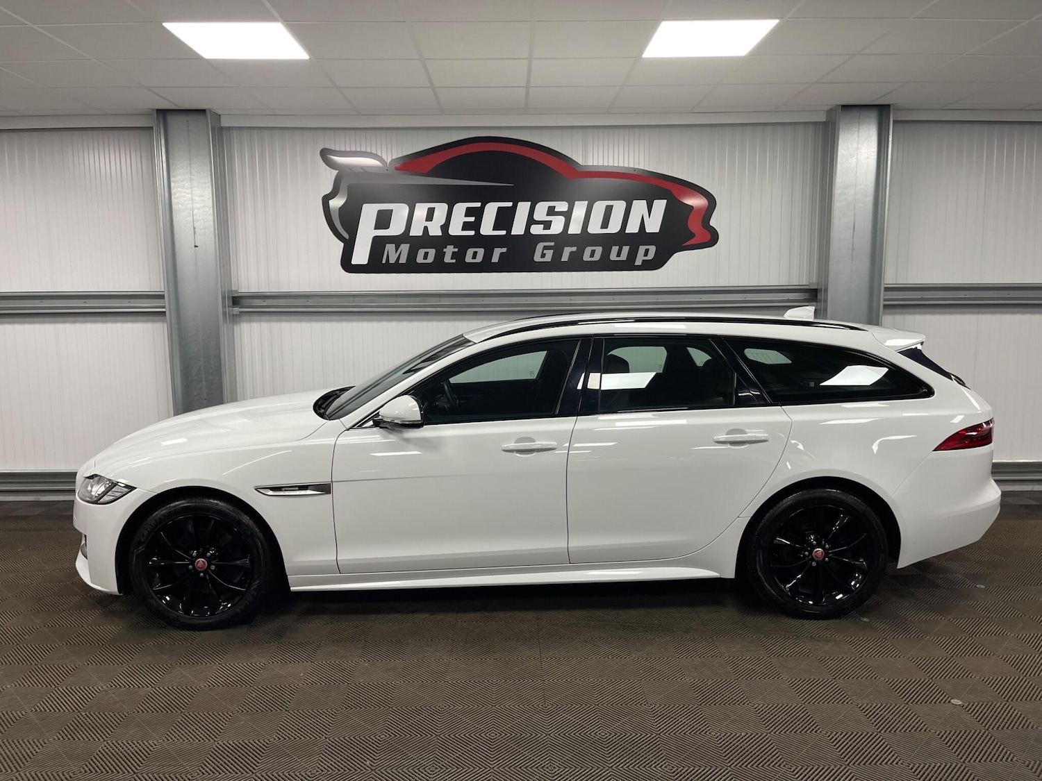Used Jaguar XF 2018 for sale - 78085714: Photo 15