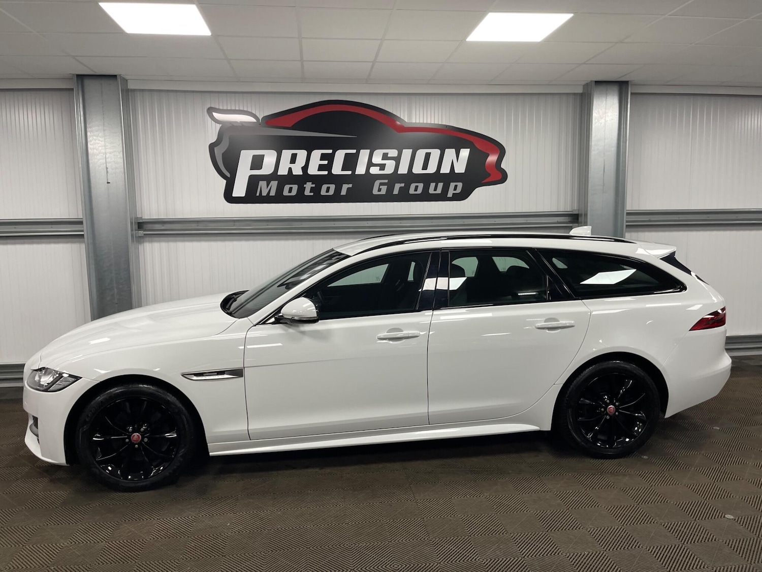 Used Jaguar XF 2018 for sale - 78085714: Photo 18