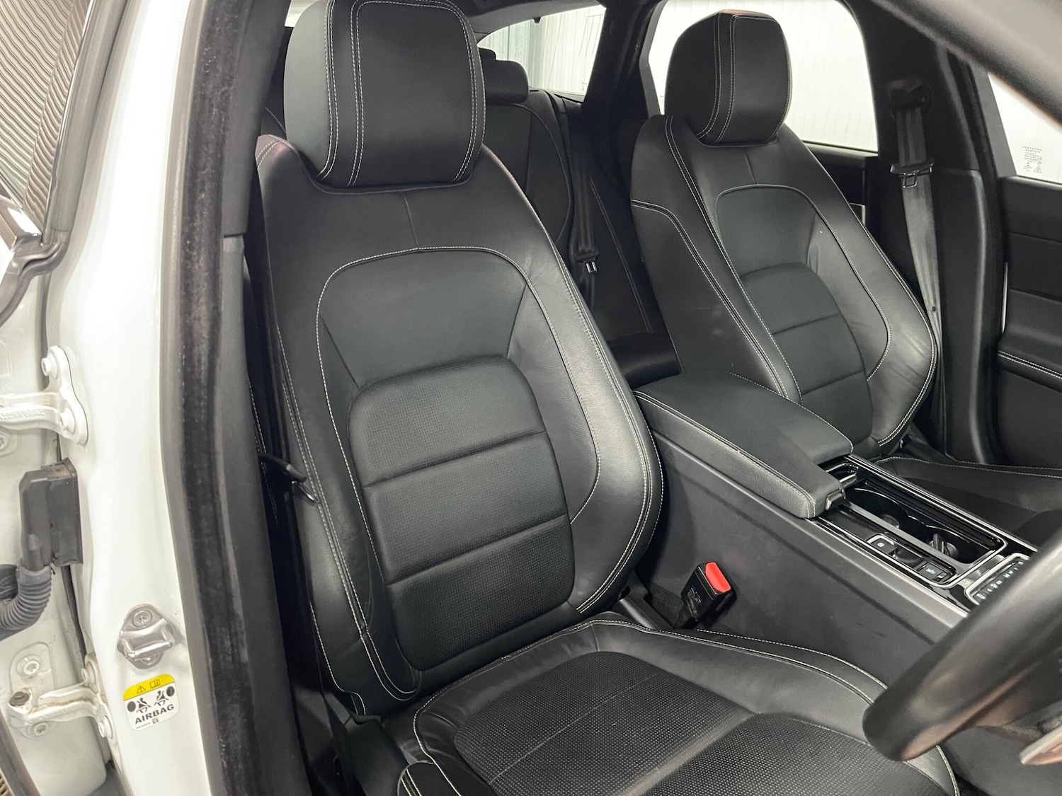 Used Jaguar XF 2018 for sale - 78085714: Photo 38