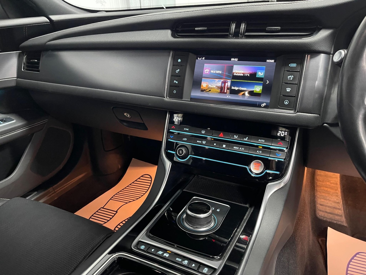 Used Jaguar XF 2018 for sale - 78085714: Photo 45