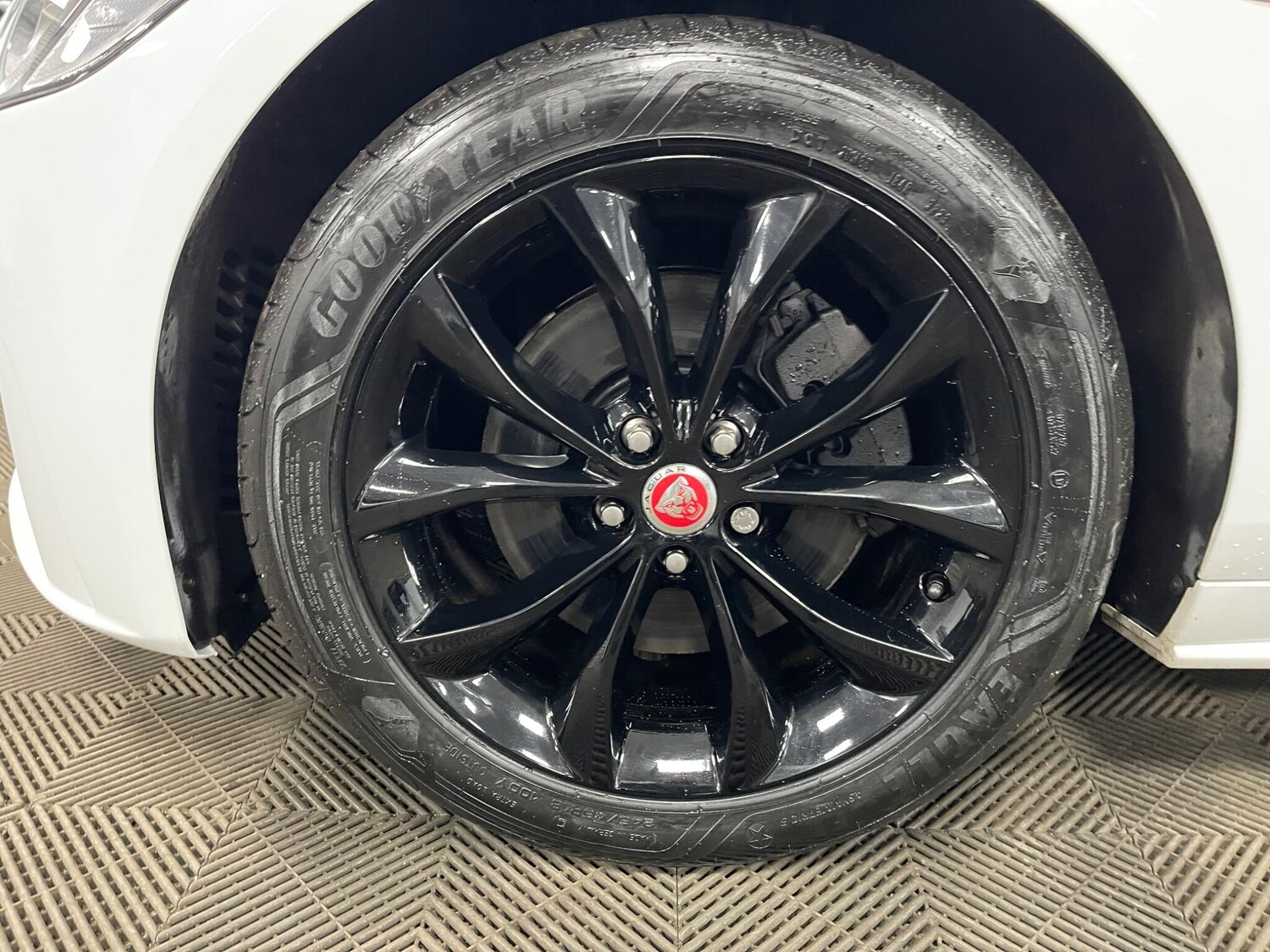 Used Jaguar XF 2018 for sale - 78085714: Photo 49