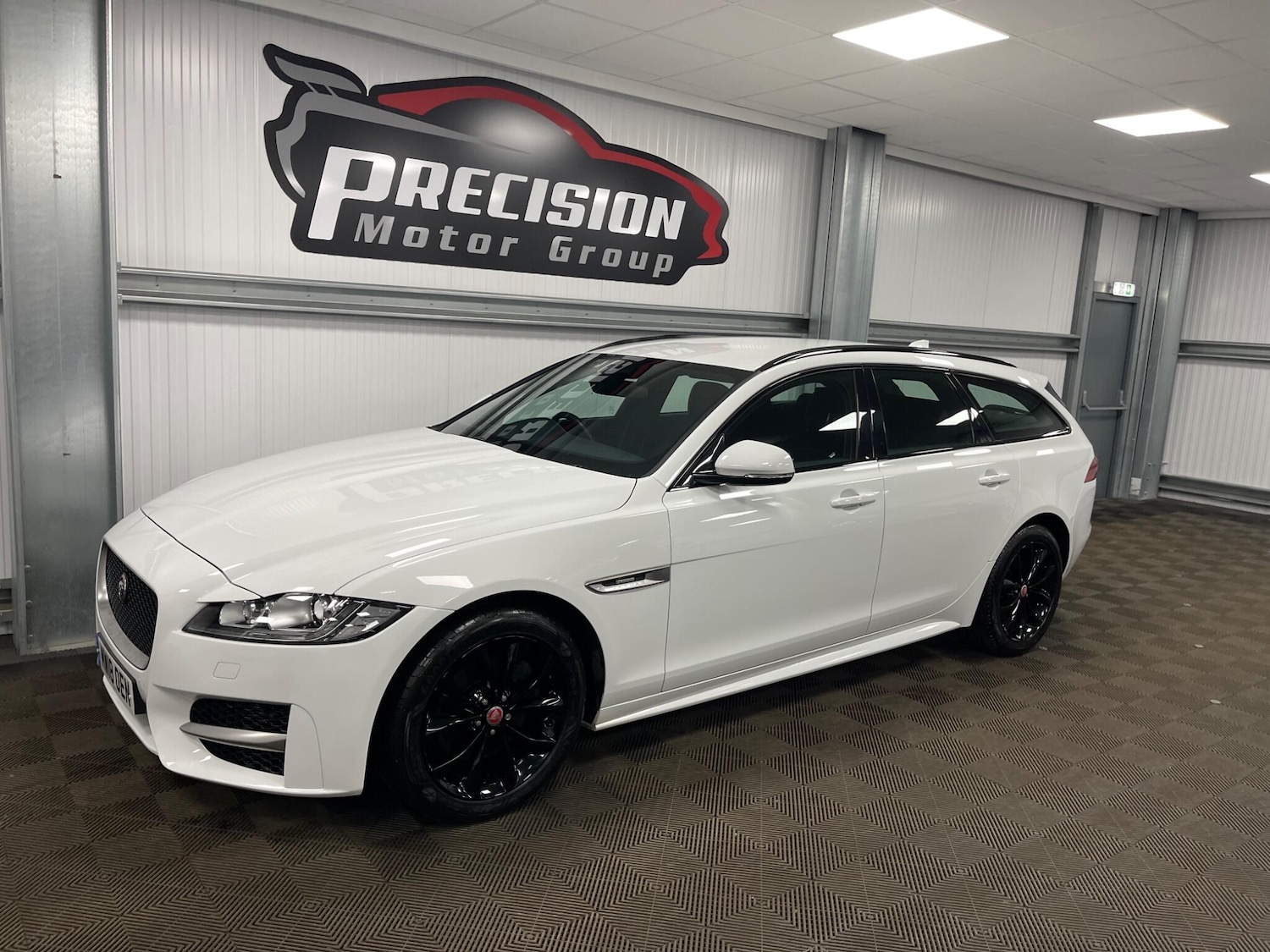 Used Jaguar XF 2018 for sale - 78085714: Photo 7